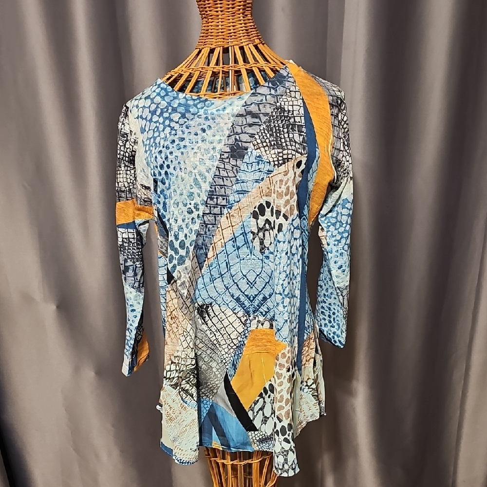 Multicolor Abstract Print Women's Top